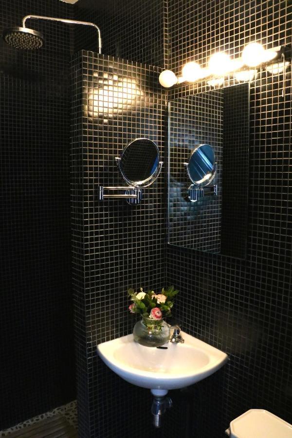 Le 66 Bed & Breakfast Paris Luaran gambar